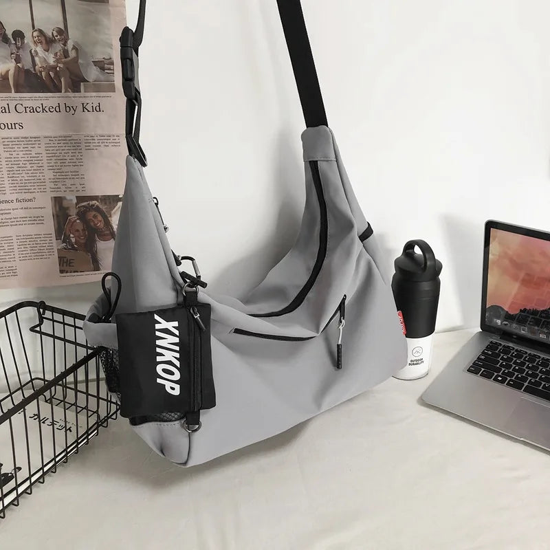 Waterproof nylon large-capacity single-shoulder bag, workwear-style couple bag, casual student cross-body backpack