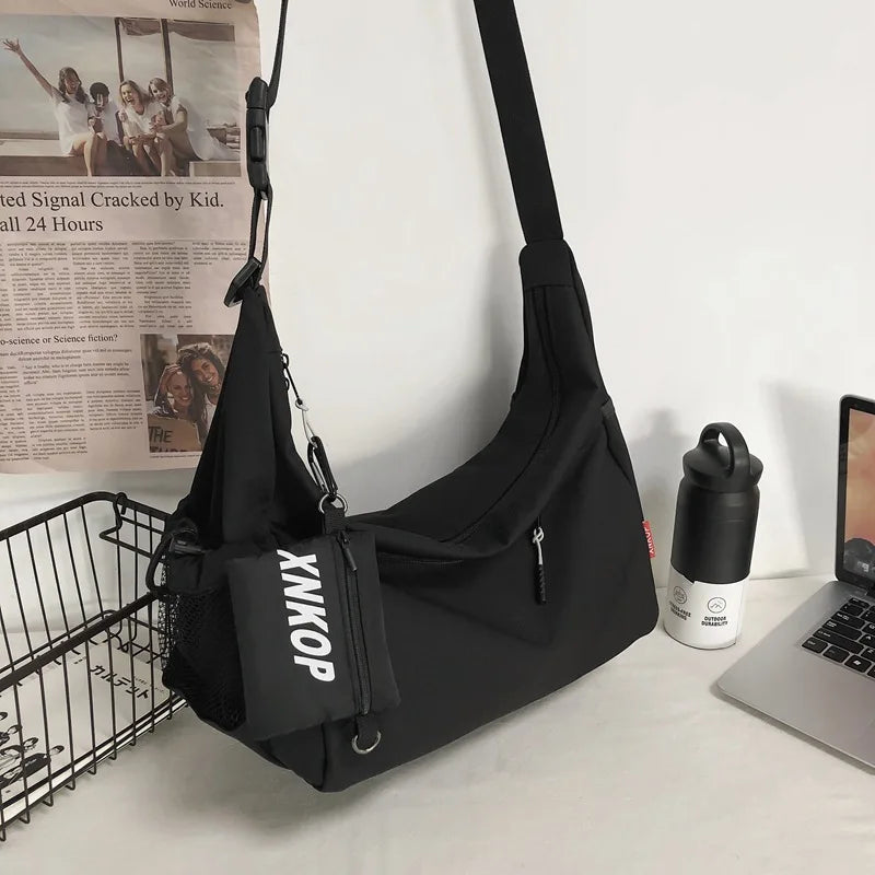Waterproof nylon large-capacity single-shoulder bag, workwear-style couple bag, casual student cross-body backpack