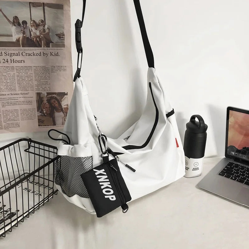 Waterproof nylon large-capacity single-shoulder bag, workwear-style couple bag, casual student cross-body backpack