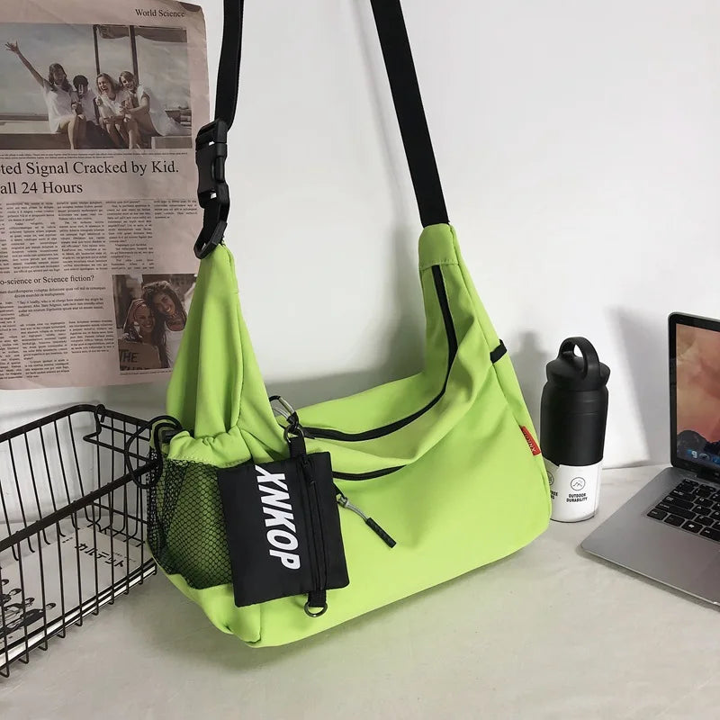 Waterproof nylon large-capacity single-shoulder bag, workwear-style couple bag, casual student cross-body backpack